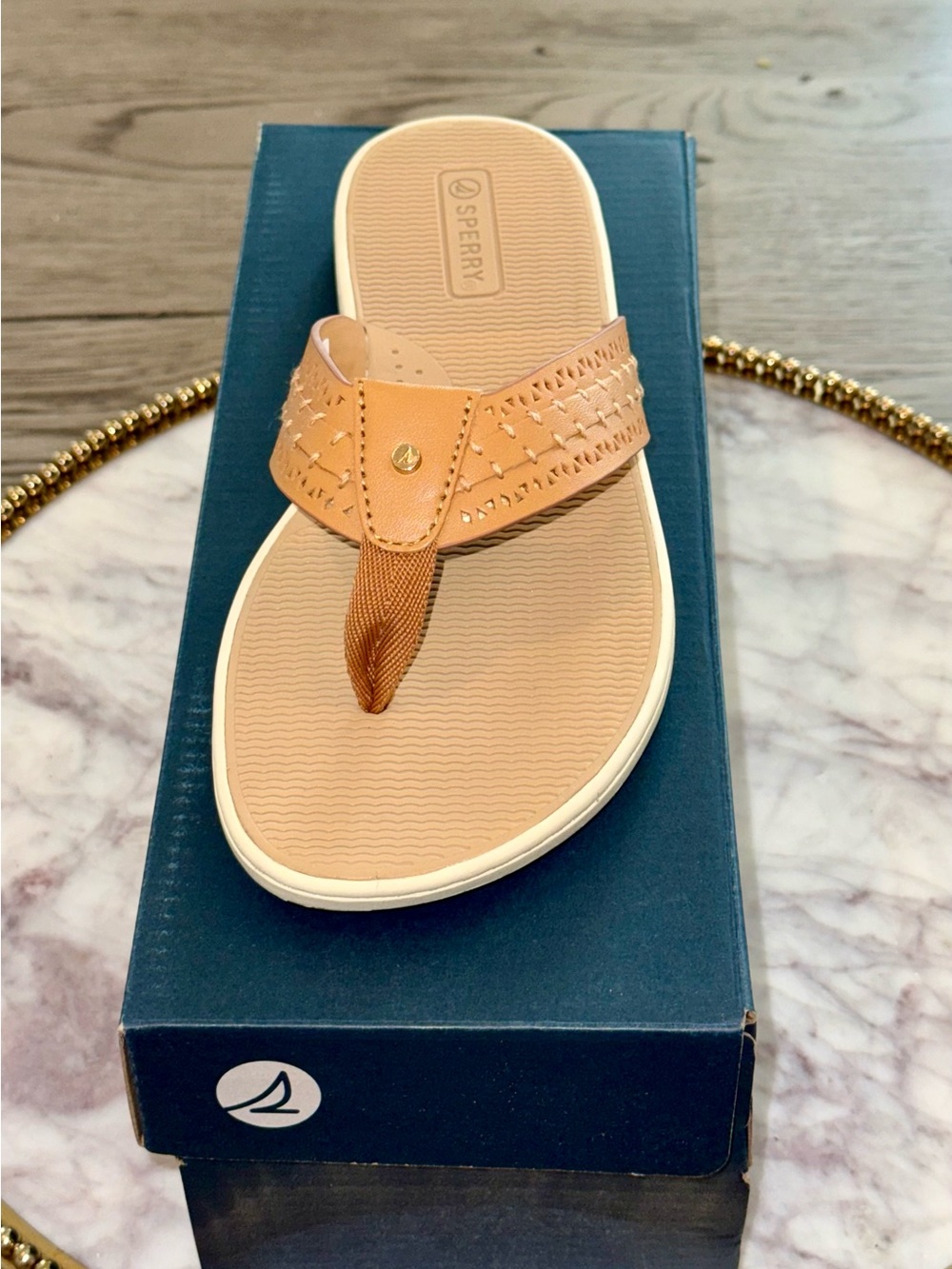 Sperry Women’s Tan Seafish3 Leather Thong Sandals | Sz. 6.5 (NWB) - Picture 2 of 7